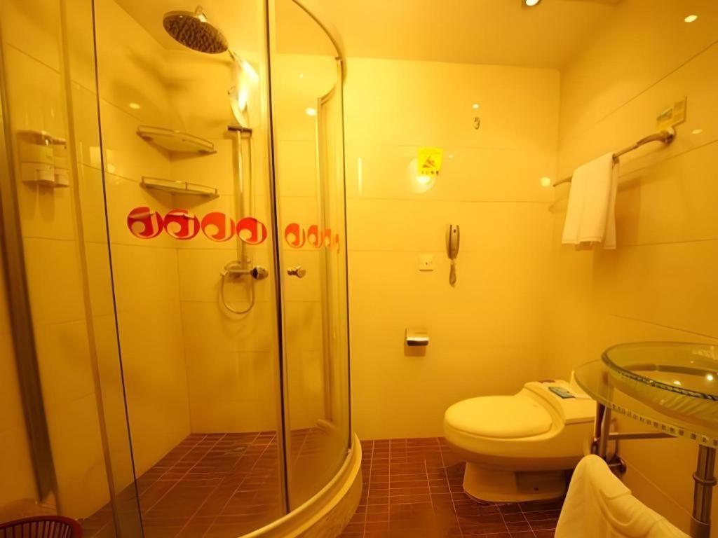 Golden Spring Hotel Lijiang Lijiang  Bagian luar foto