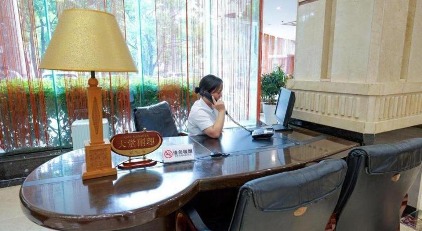 Golden Spring Hotel Lijiang Lijiang  Bagian luar foto