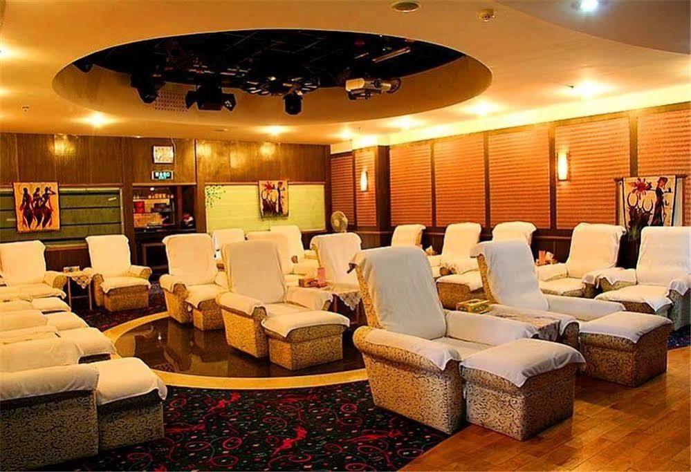Golden Spring Hotel Lijiang Lijiang  Bagian luar foto