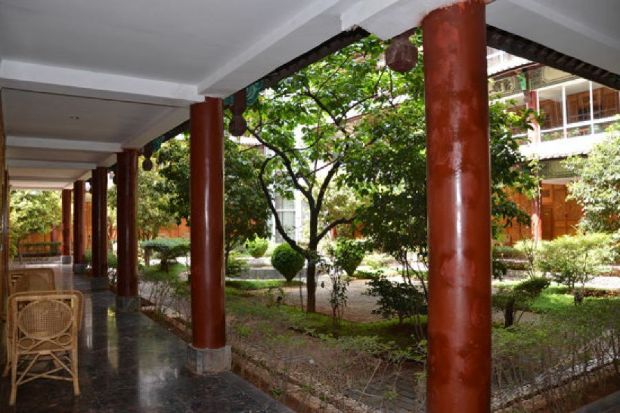 Golden Spring Hotel Lijiang Lijiang  Bagian luar foto